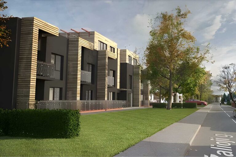 Daugiabučio pastato fasadas iš kito kampo Druskininkų centre